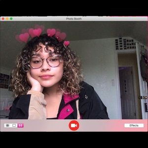 Meet your Posher, Jazmin